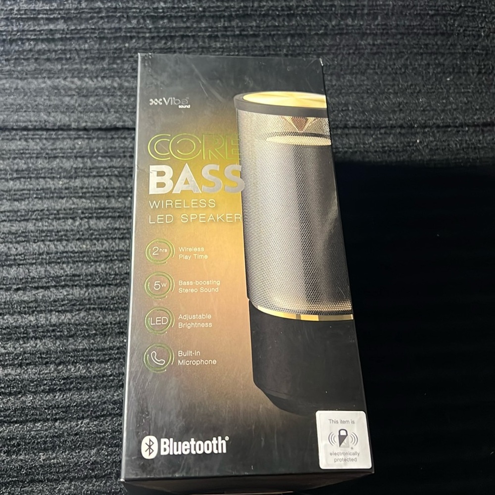 VIBE core bass wireless LED speaker/ 2 hr playtime/ USB charge/ microphone